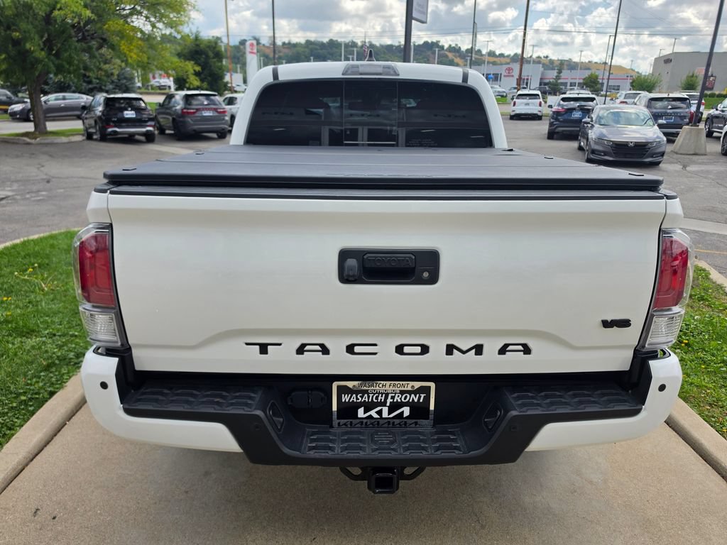 Used 2023 Toyota Tacoma TRD Off-Road w/ Advanced Technology Package AWD/4WD image 6