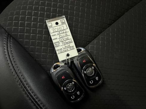 Used 2022 Buick Encore Preferred w/ Safety Package AWD/4WD image 58