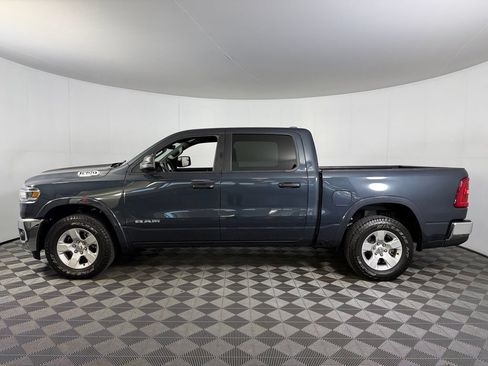 Certified 2025 RAM 1500 Big Horn AWD/4WD image 10
