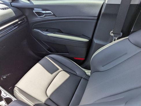 New 2026 Kia Sportage EX AWD/4WD image 16