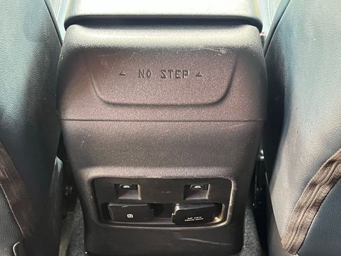 Used 2022 Ford Bronco Outer Banks AWD/4WD image 17