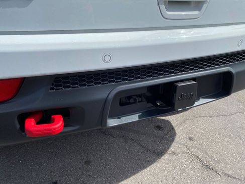 Used 2025 Jeep Compass Trailhawk w/ Trailer Tow Group image 20