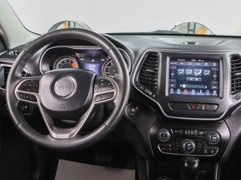 Used 2022 Jeep Cherokee Latitude Lux image 17