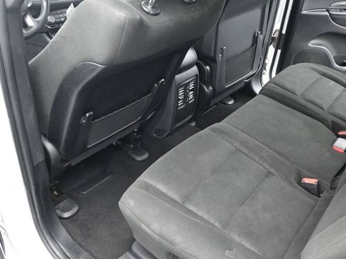 Used 2024 Dodge Durango SXT w/ SXT Blacktop Group AWD/4WD image 13