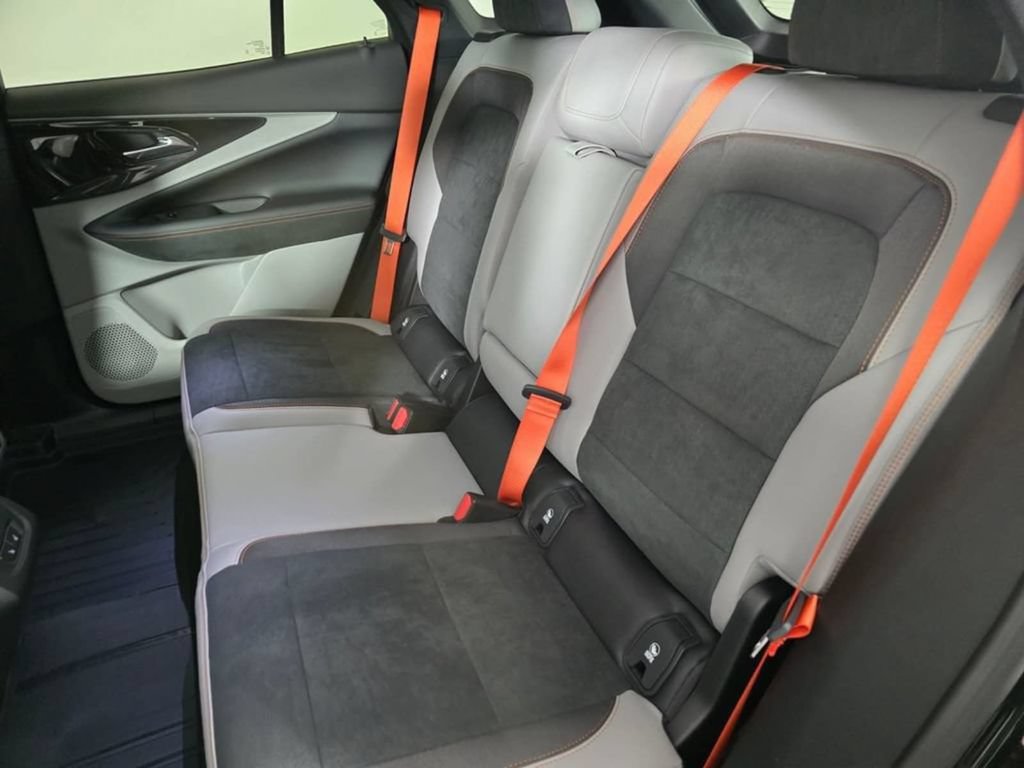 New 2026 Chevrolet Blazer EV SS w/ LPO, Blackout Package AWD/4WD image 19
