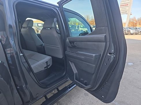 Used 2025 Toyota Tacoma SR5 image 82