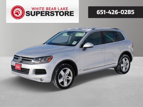 Used 2013 Volkswagen Touareg VR6 image 1
