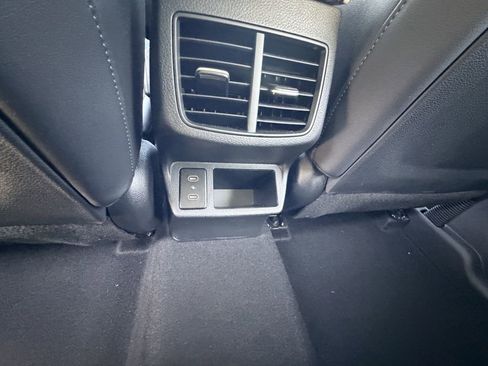 Certified 2024 Kia Seltos S image 18