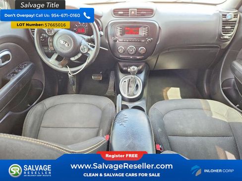 Used 2015 Kia Soul + FWD image 11