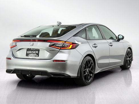 Used 2023 Honda Civic Sport image 5