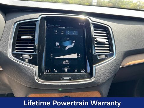 Used 2021 Volvo XC90 T6 Momentum w/ Advanced Package AWD/4WD image 16