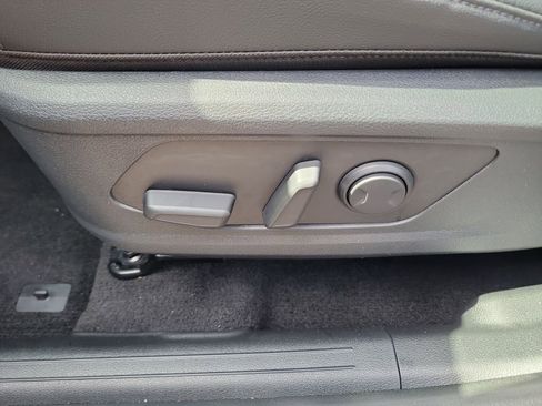 New 2026 Kia Sportage EX FWD image 24