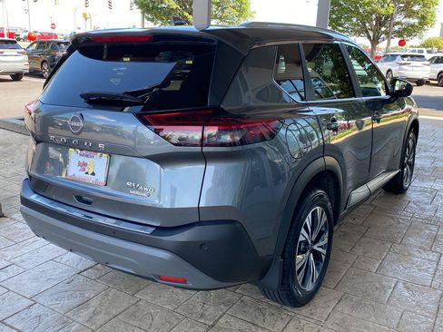 Certified 2023 Nissan Rogue SV w/ SV Premium B Package AWD/4WD image 7