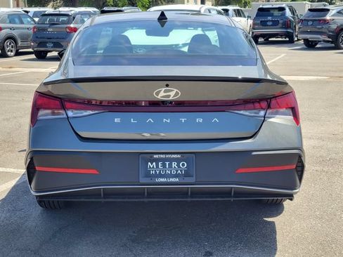 New 2026 Hyundai Elantra Sport FWD image 30
