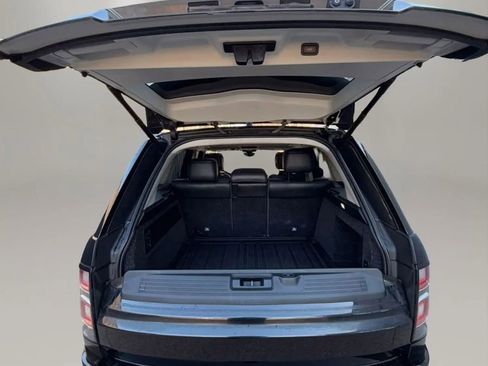Used 2020 Land Rover Range Rover image 20