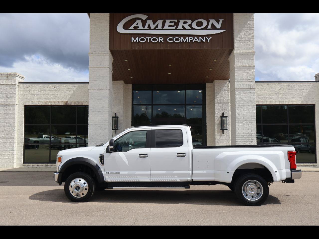 Used 2020 Ford F450 XL w/ STX Appearance Package AWD/4WD image 1