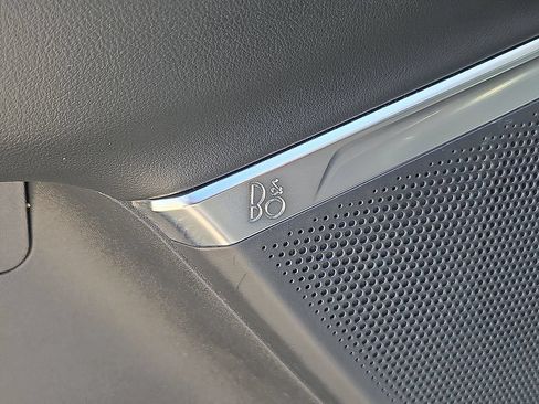 Used 2025 Ford Expedition Platinum AWD/4WD image 25