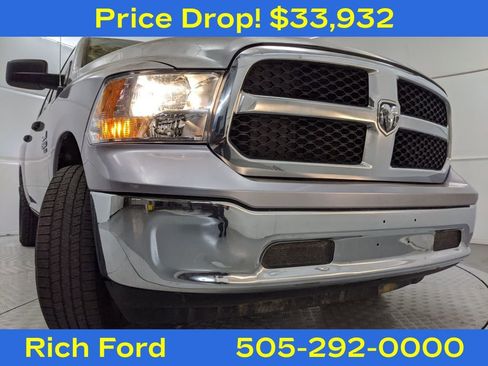 Used 2022 RAM 1500 Classic SLT w/ Electronics Group image 20