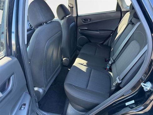 Used 2023 Hyundai Kona SEL image 24