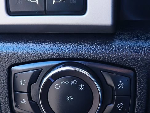 Used 2019 Ford F450 Lariat w/ Lariat Ultimate Package image 52