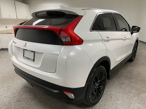 Used 2020 Mitsubishi Eclipse Cross LE image 5