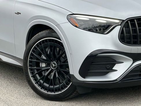 Used 2024 Mercedes-Benz GLC 43 AMG 4MATIC image 45