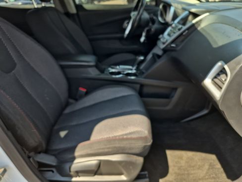 Used 2017 Chevrolet Equinox LT w/ Convenience Package FWD image 24