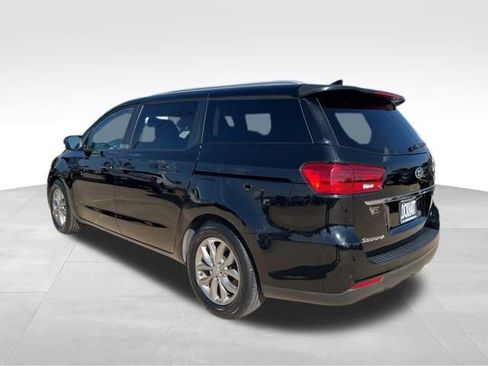 Used 2020 Kia Sedona EX image 6