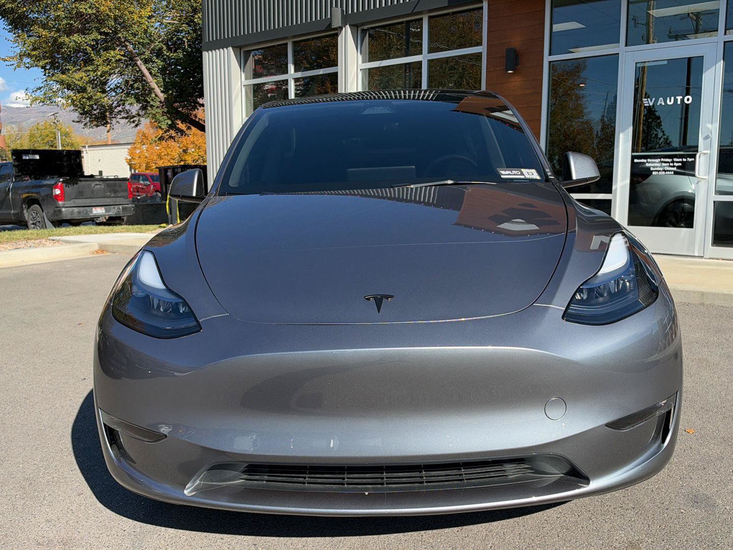 Used 2025 Tesla Model Y Performance AWD/4WD image 3