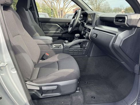 Used 2025 Toyota 4Runner SR5 image 14