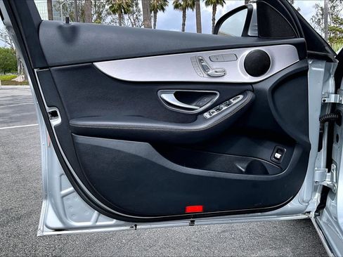 Used 2020 Mercedes-Benz C 300 Sedan image 20