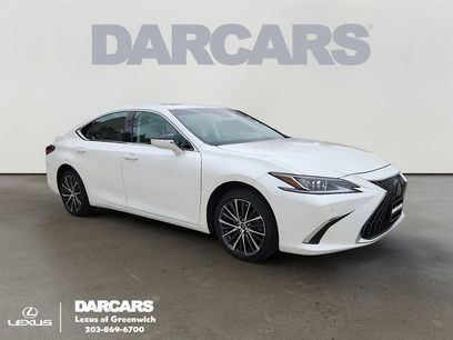 Used 2024 Lexus ES 250 w/ Premium Package