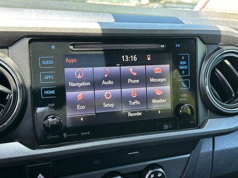 Used 2019 Toyota Tacoma TRD Off-Road AWD/4WD image 24