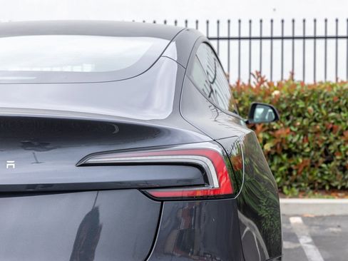 Used 2024 Tesla Model 3 Long Range image 13