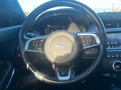 Used 2020 Jaguar E-PACE Checkered Flag image 19