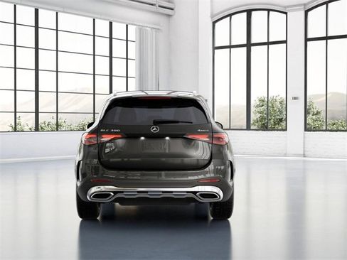 New 2026 Mercedes-Benz GLC 300 4MATIC image 25