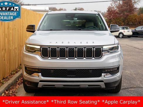 Used 2024 Jeep Wagoneer L Series II image 2