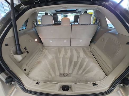 Used 2012 Lincoln MKX AWD image 23