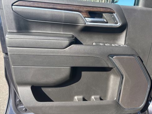 Used 2024 GMC Sierra 1500 Elevation image 31