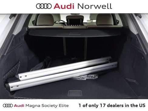 Used 2025 Audi Q5 Premium w/ Convenience Package AWD/4WD image 16