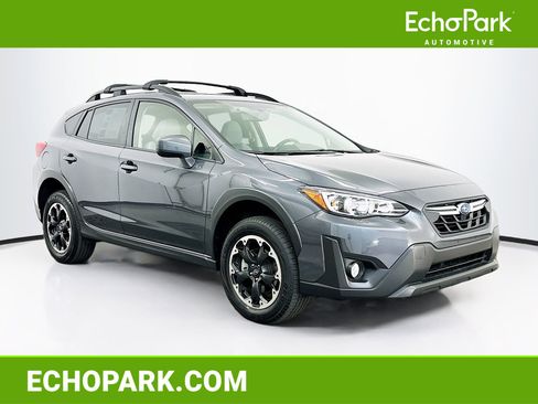Used 2022 Subaru Crosstrek 2.0i Premium image 1