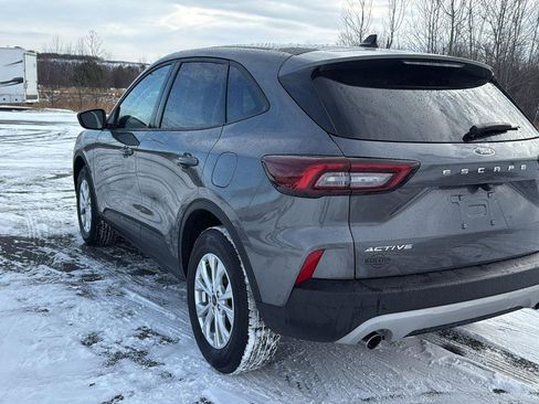 Used 2025 Ford Escape Active image 9
