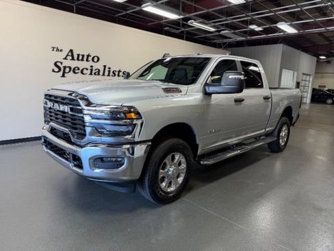 Used 2026 RAM 2500 Big Horn AWD/4WD image 1