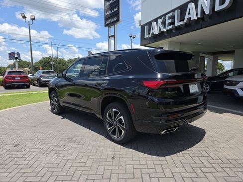 New 2025 Buick Enclave Sport Touring w/ Super Cruise Package FWD image 4