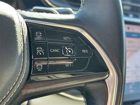 Certified 2021 Jeep Grand Cherokee L Overland w/ Luxury Tech Group IV image 35