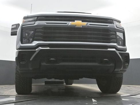 New 2026 Chevrolet Silverado 2500 Custom w/ Custom Convenience Package AWD/4WD image 39