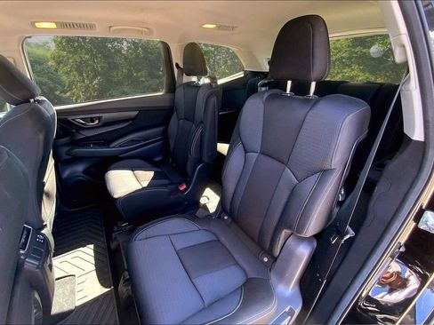 Used 2023 Subaru Ascent Premium w/ Convenience Package AWD/4WD image 21