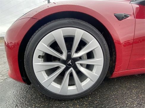 Used 2022 Tesla Model 3 Long Range image 10