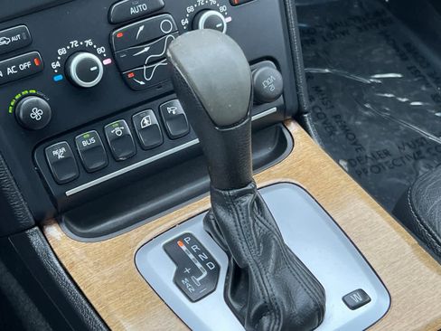 Used 2012 Volvo XC90 3.2 image 24