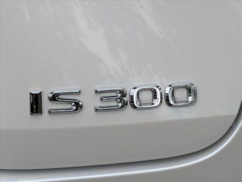 Used 2023 Lexus IS 300 w/ Comfort Package RWD image 20